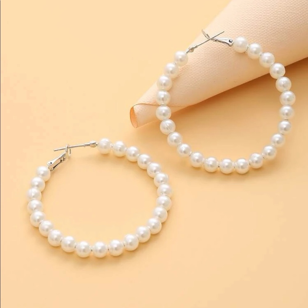 Pearl Beaded Fashion Hoop Earrings